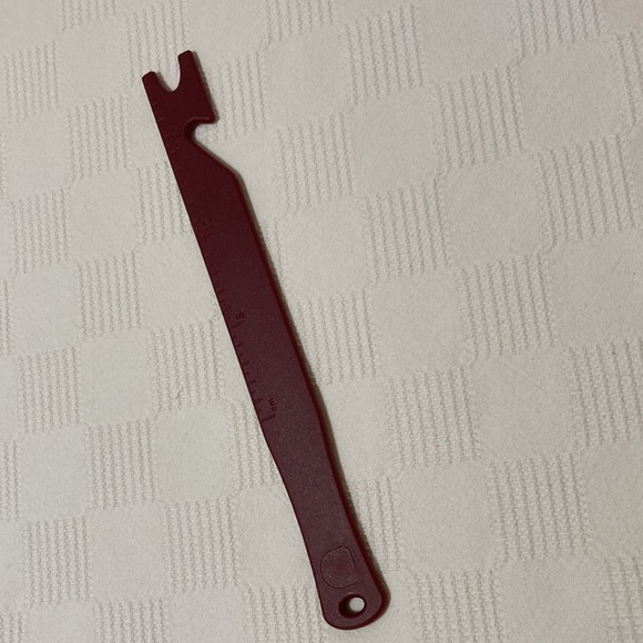 CURTIS STONE BRAND NEW SET OF TWO KITCHEN RULER AND RACK PULLERS - Picture 3 of 8